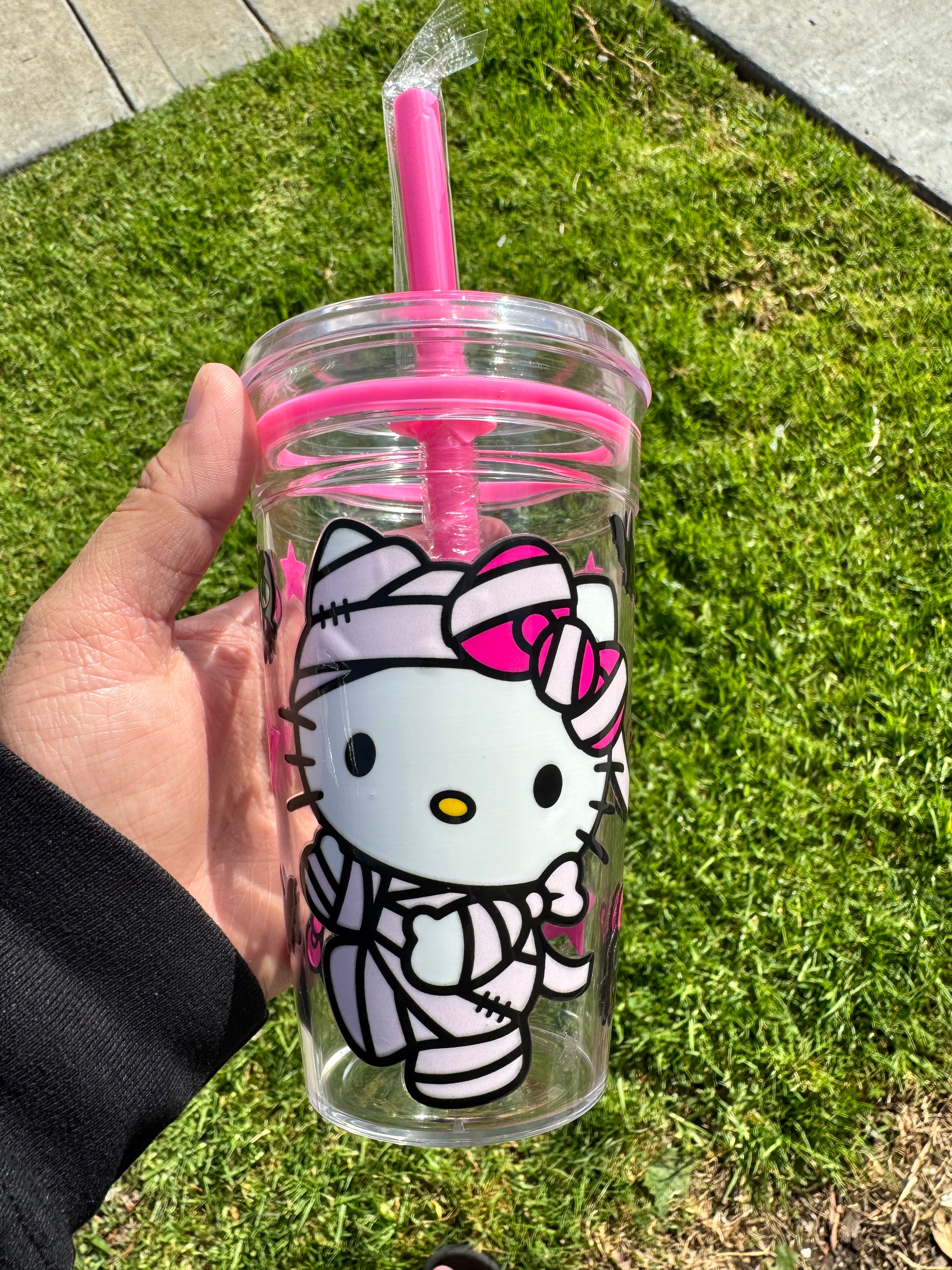 Mummy hello kitty